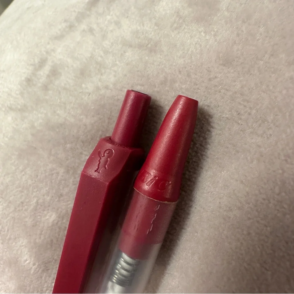 3x Vassar College Pens